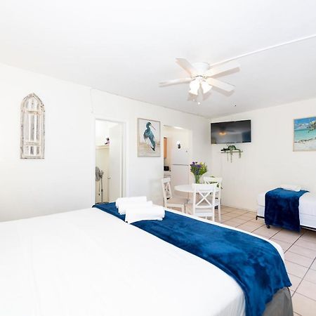 Tropic Isle Hotel & Apartment Hollywood Luaran gambar