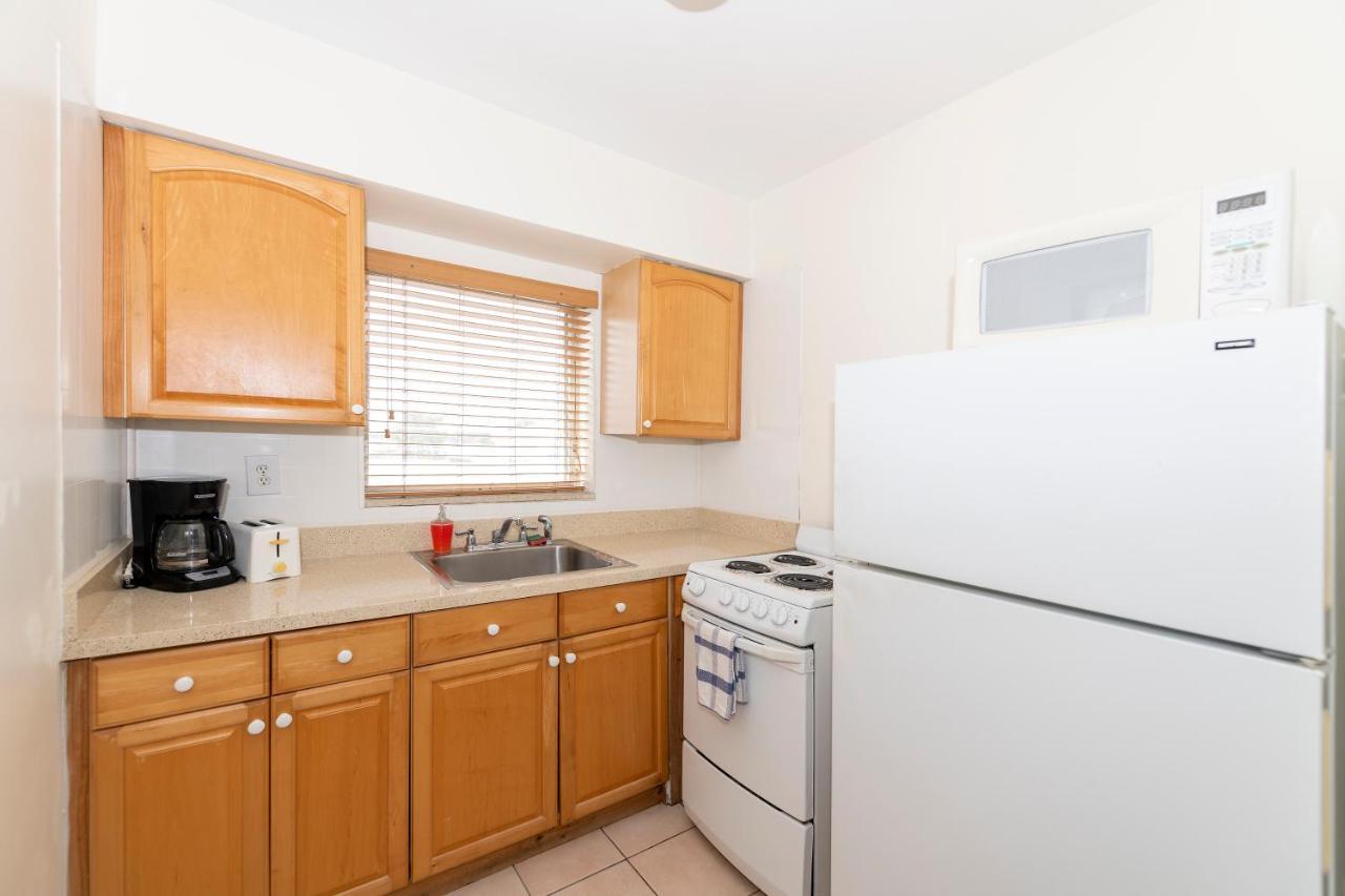 Tropic Isle Hotel & Apartment Hollywood Luaran gambar