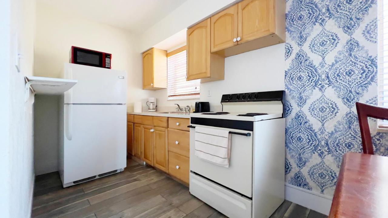Tropic Isle Hotel & Apartment Hollywood Luaran gambar